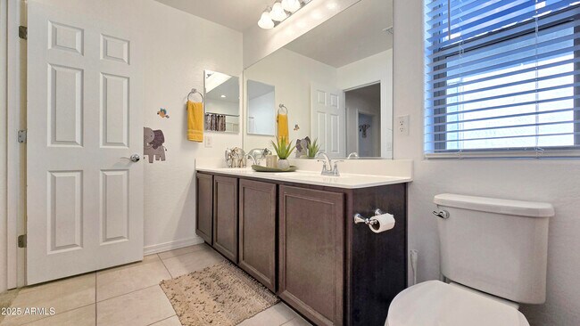 Building Photo - 4242 S 58th Dr