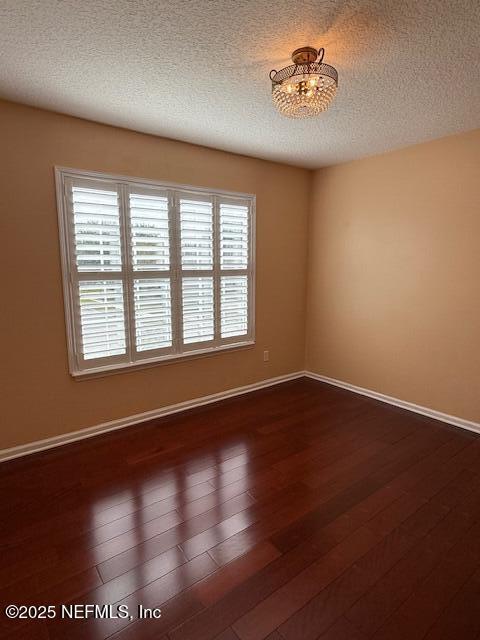 Building Photo - 2518 Willow Creek Dr