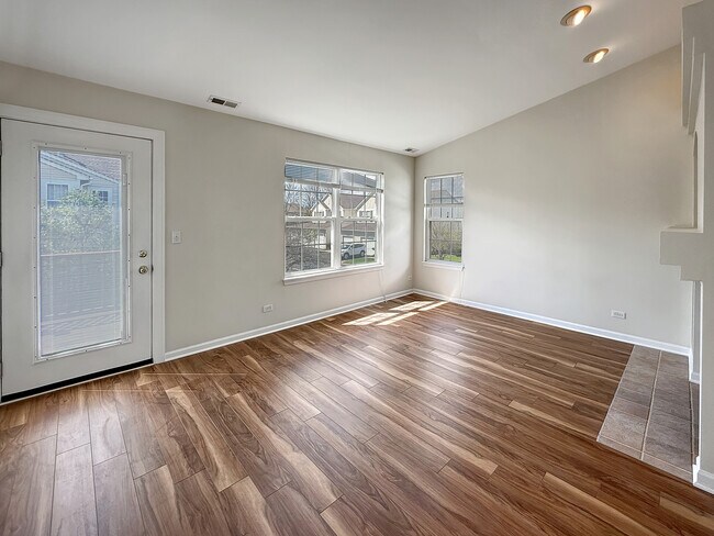 Building Photo - 3078 Falling Waters Ln