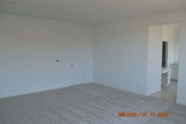 Building Photo - 8940 Pso Del Campo