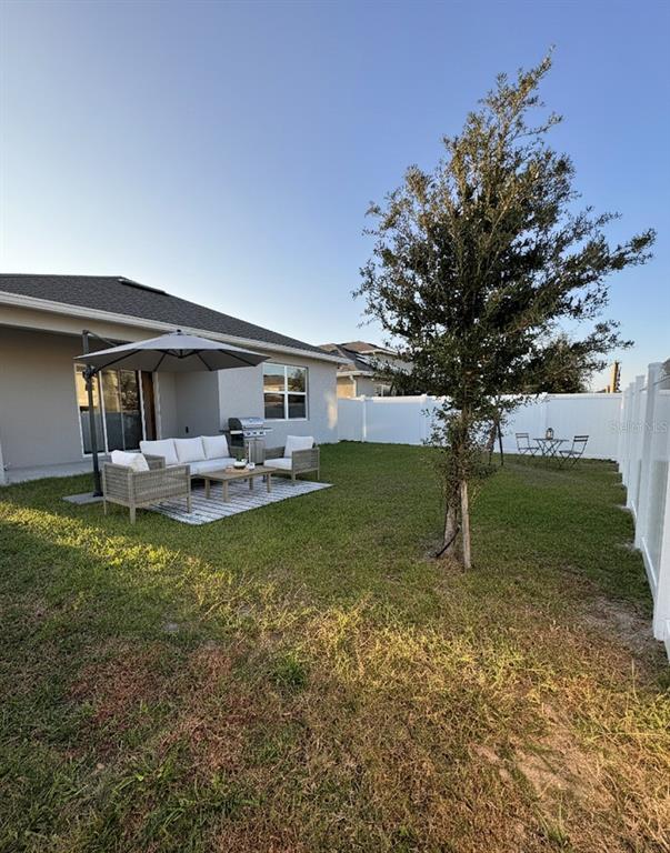 Building Photo - 1541 Fernmeadow St