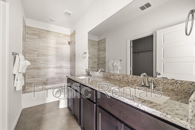 Building Photo - 8901 Prickly Ash Dr