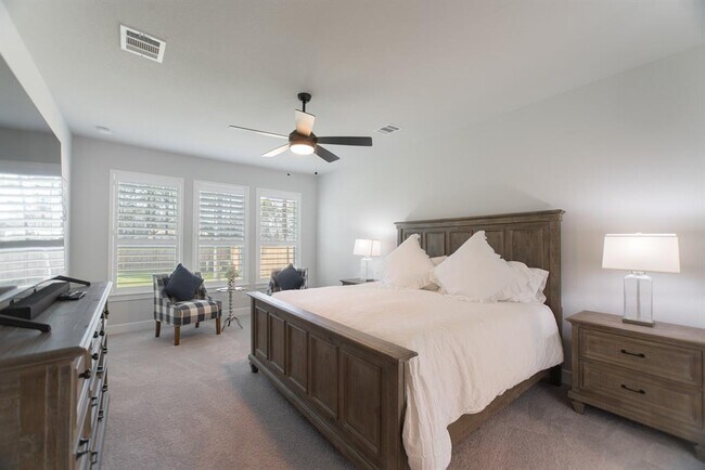Building Photo - 71 Perennial Cyn Dr
