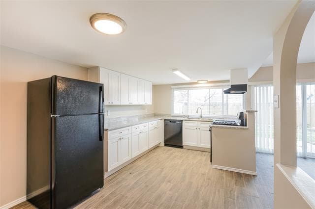 Building Photo - 5038 Overcrest Dr
