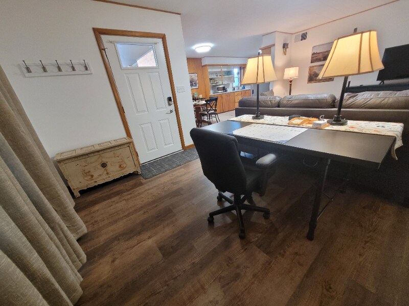 Building Photo - 1203 N Main St