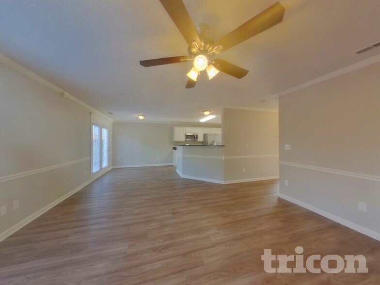 Building Photo - 2251 Wexford Way