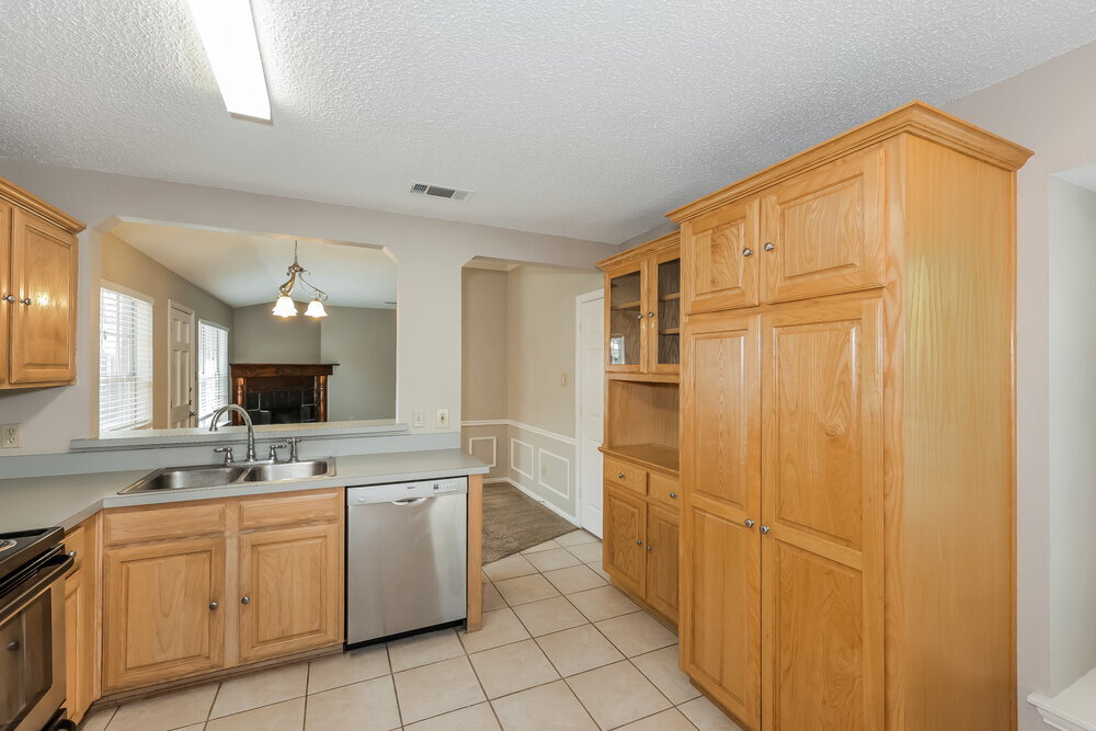 Building Photo - 6205 Vista Wood Dr