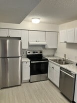Building Photo - 5300 E Cherry Creek South Dr
