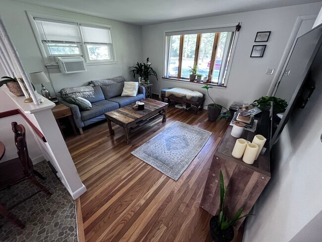 Building Photo - 443 Kelley Blvd