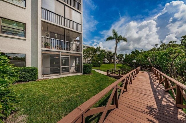 Building Photo - 1316 Pasadena Ave S