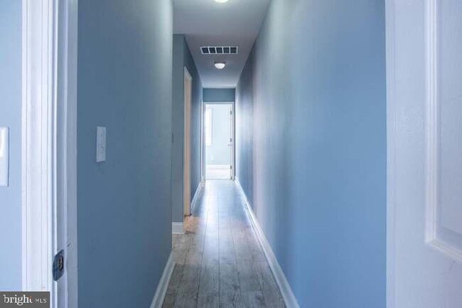 Building Photo - 4013 Edmondson Ave