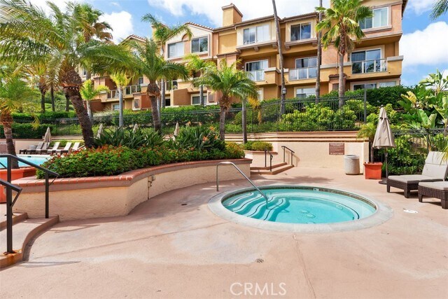 Building Photo - 30902 Club House Dr