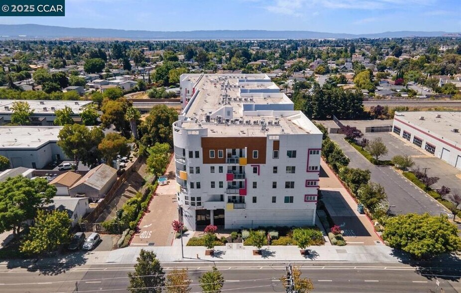 Building Photo - 42111 Osgood Rd