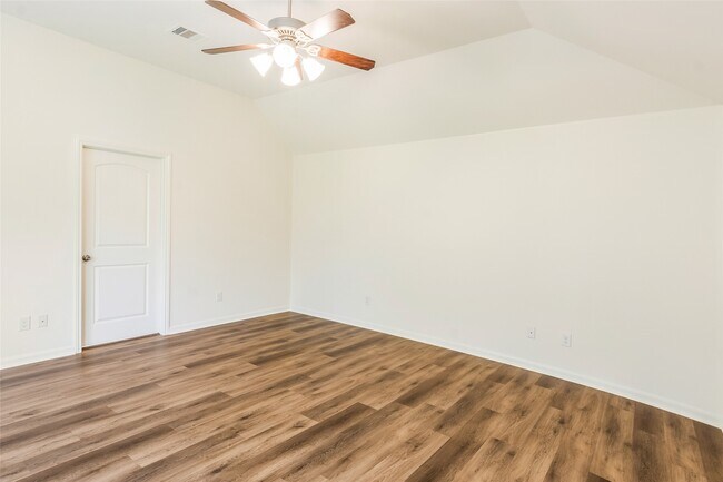 Building Photo - 26819 Shoal Hollow Ct