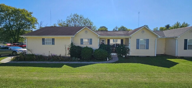 Primary Photo - 4426 High School Rd