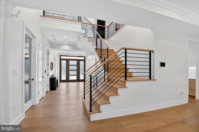 Building Photo - 1218 Karig Pl