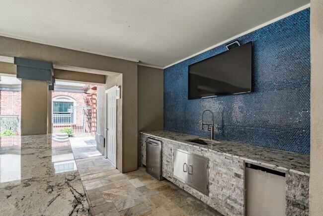 Building Photo - 4855 Magnolia Cove Dr