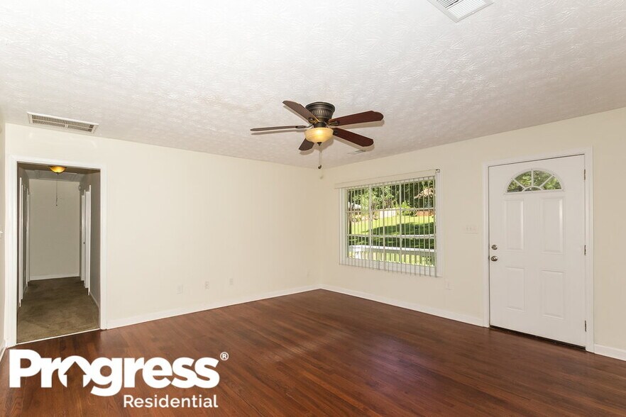 Building Photo - 3671 Larkspur Terrace