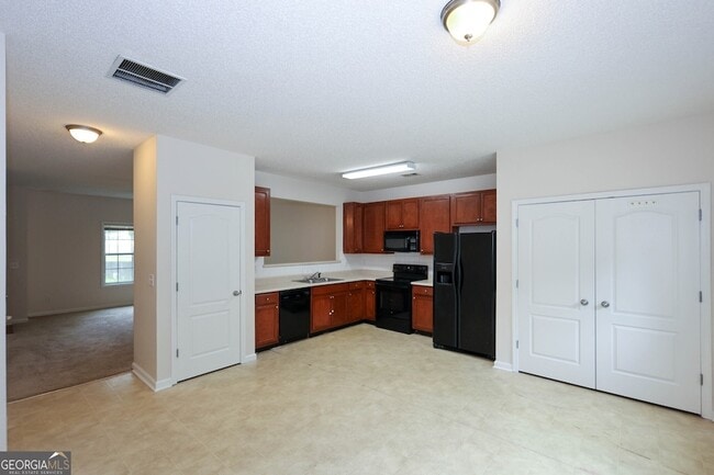 Building Photo - 7705 Commerce Ct