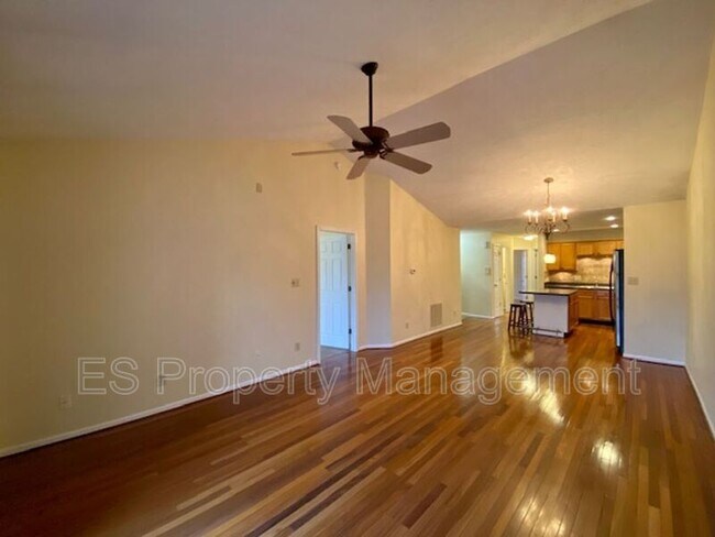 Building Photo - 6141 Wildcat Dr