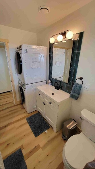 Building Photo - 55059 Kalopi Ct