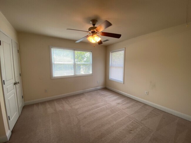 Building Photo - PRE-LEASING FOR FALL 2026!