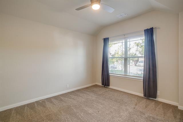 Building Photo - 817 Woodmark Dr