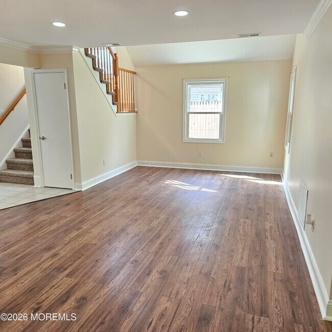 Building Photo - 3 Millay Ct