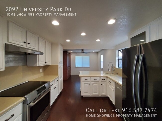 Building Photo - 2092 University Park Dr