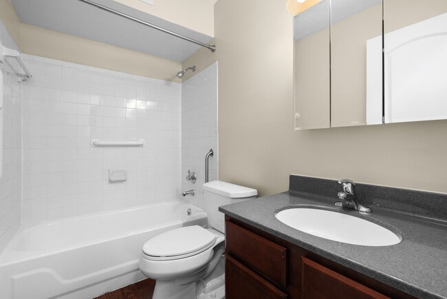 Deerfield Apartments | Two Bedroom Garden Deluxe-Remodel | Bathroom - Deerfield Apartments