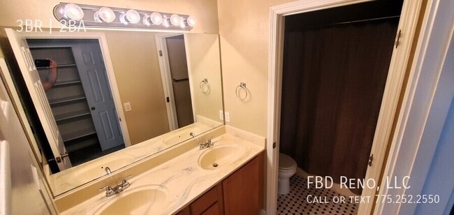 Building Photo - 6545 Geranium Way