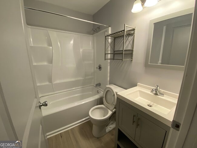 Building Photo - 4035 S Bogan Rd