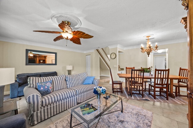 Building Photo - 12196 Sag Harbor Ct