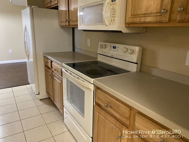 Building Photo - 12204 Wild Iris Way