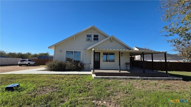 Building Photo - 16580 Fm 2115