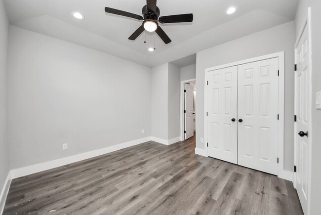 Building Photo - 19104 Sears Dr