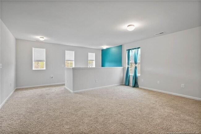 Building Photo - 178 Hedge Hunter Ct