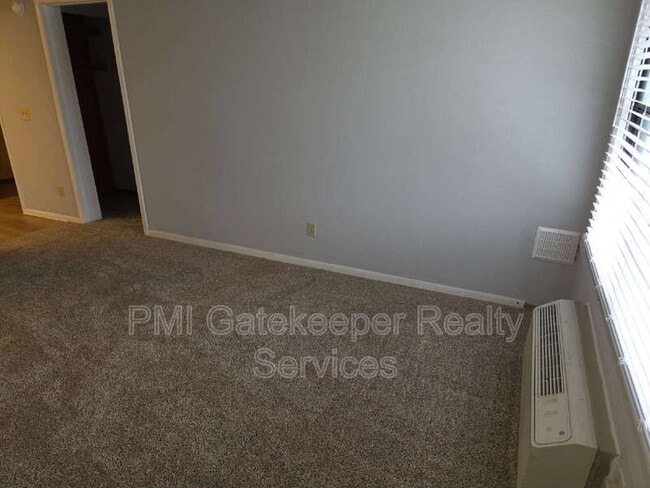 Building Photo - 9539 Olde Woods Dr