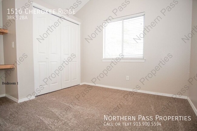 Building Photo - Gorgeous 3 Bedroom Westside Home!