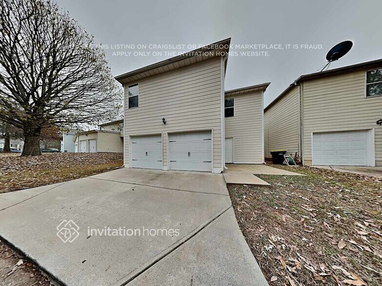 Building Photo - 170 Stillwood Dr