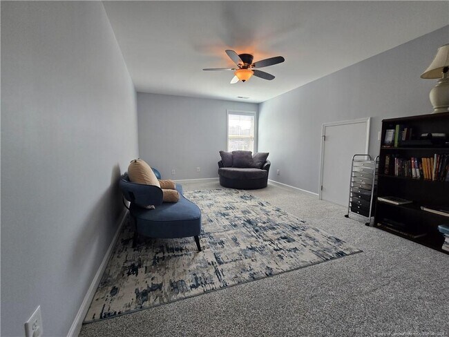 Building Photo - 410 Sedgefield Dr