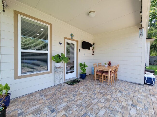 Building Photo - 17110 Tupelo Garden Cir