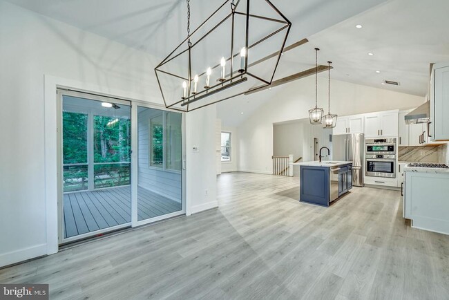 Building Photo - 8179 Bodkin Ave