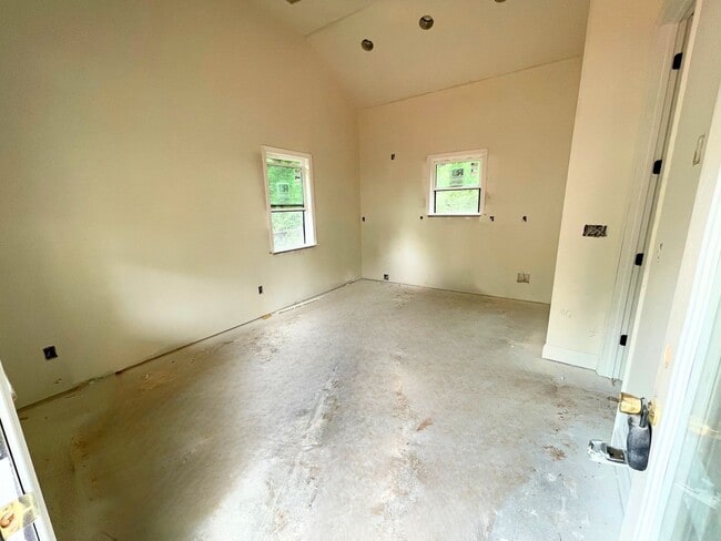 Building Photo - NEW CONSTRUCTION PRE-LEASING FOR AUGUST 2025