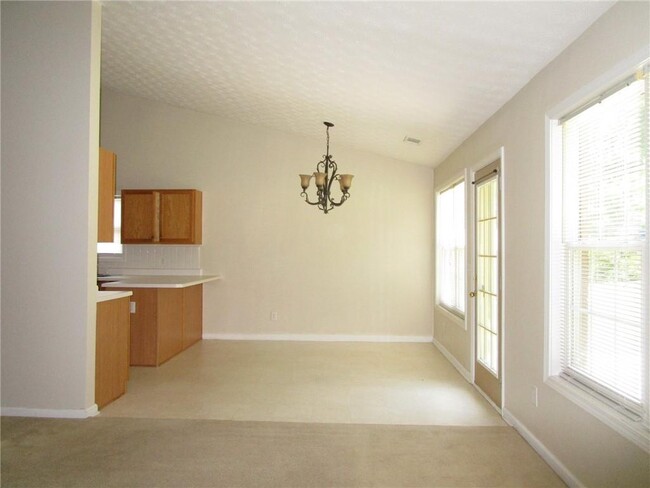 Building Photo - 3830 Guiness Way