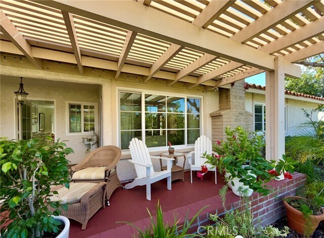 Building Photo - 23611 Vía Storni