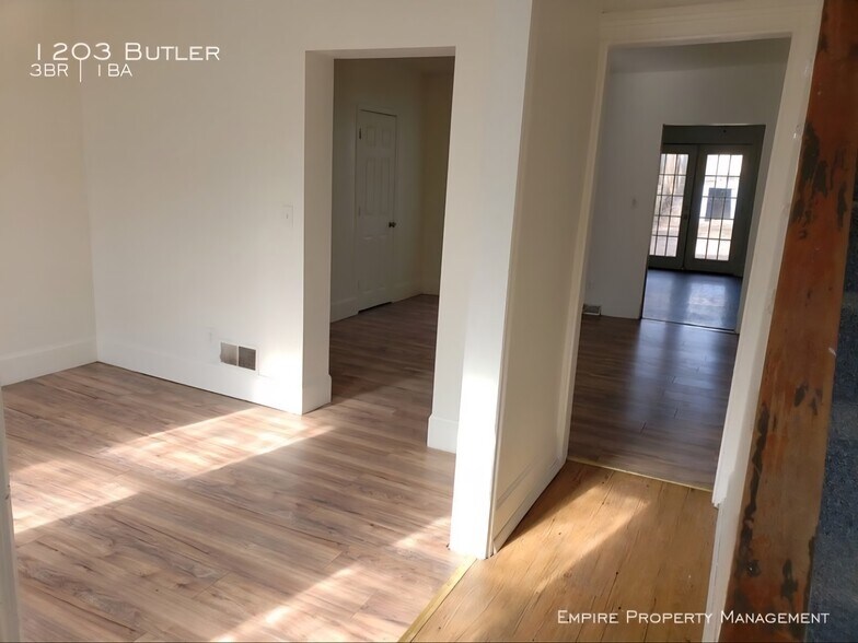 Building Photo - 1203 Butler St