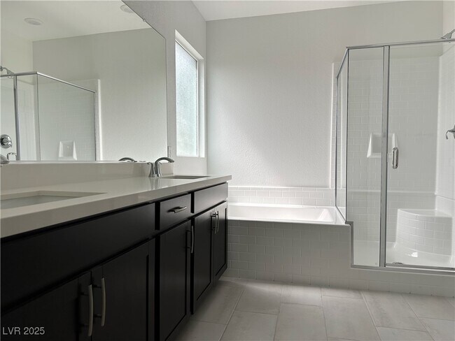 Building Photo - 3495 Lamberto Clf Wy