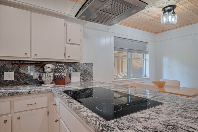 Building Photo - 2831 Thorne Creek Ln