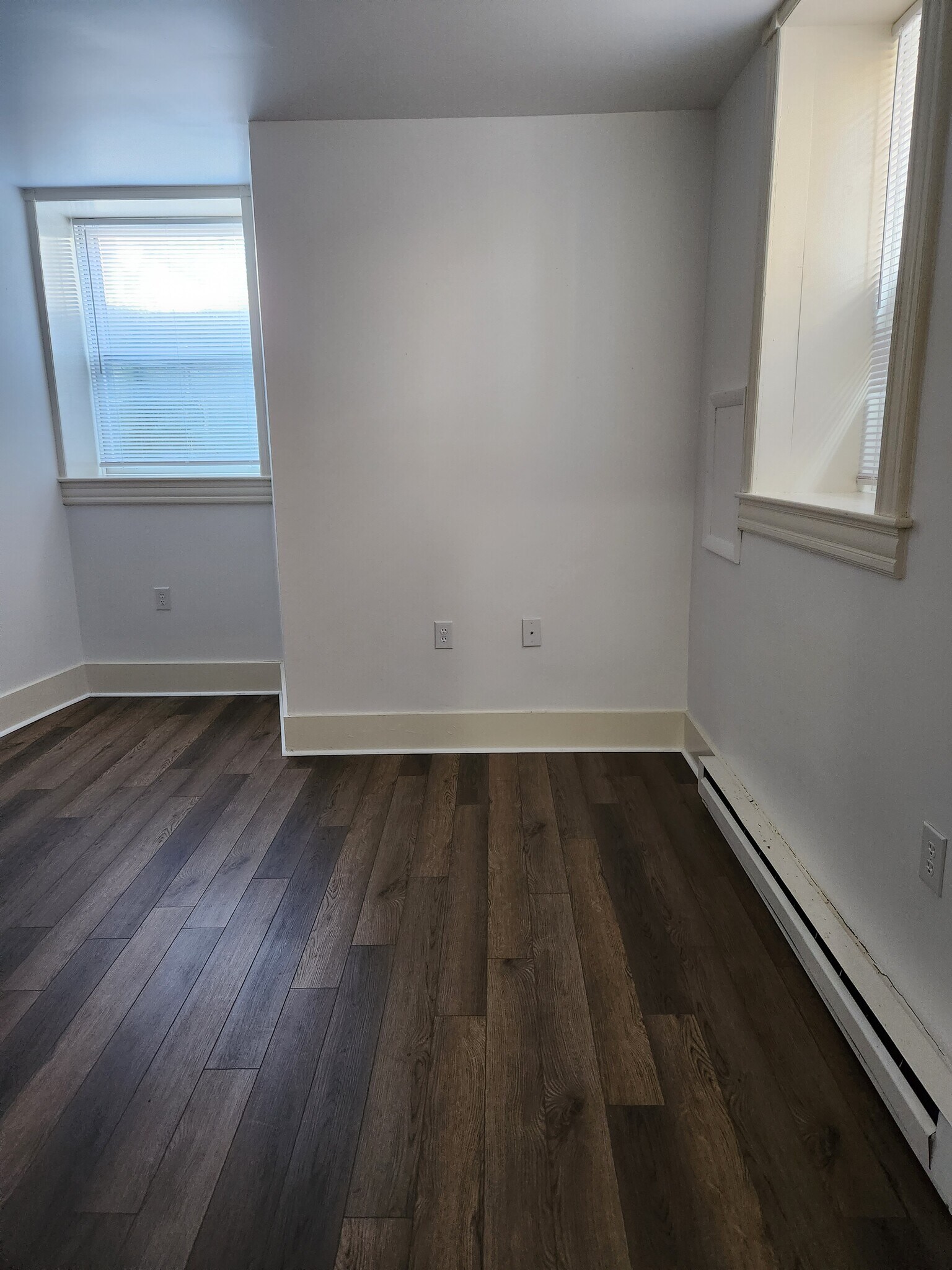 Building Photo - 125 Peyton St